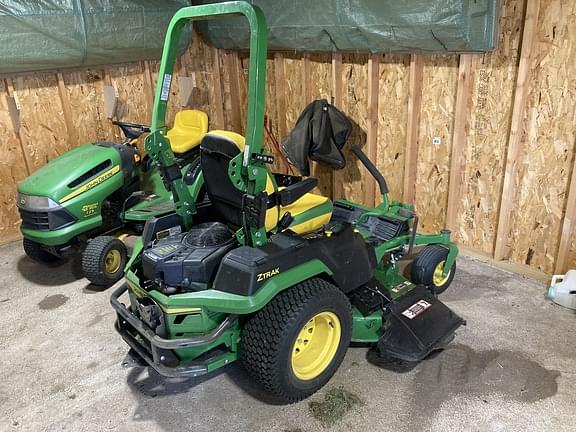 Image of John Deere Z545R equipment image 2