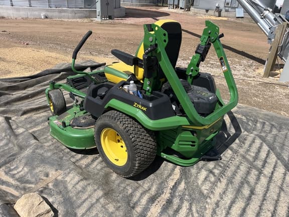 Image of John Deere Z545R equipment image 2