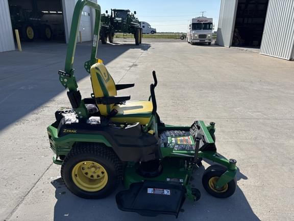 Image of John Deere Z545R equipment image 3