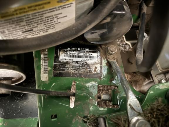 Image of John Deere Z545R equipment image 2