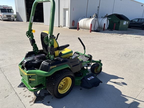 Image of John Deere Z545R equipment image 4