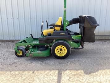 Main image John Deere Z720E