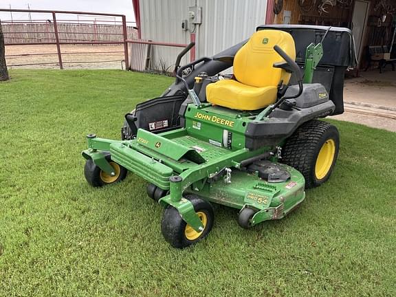 Image of John Deere Z720E equipment image 2