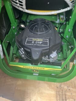 Image of John Deere Z720E Image 1