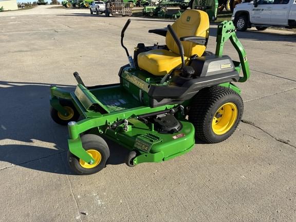 Image of John Deere Z720E Primary image