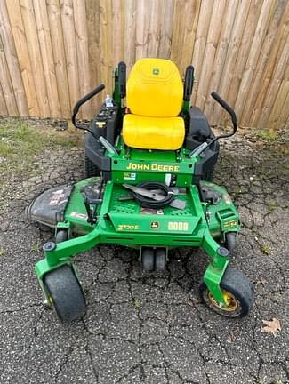 Image of John Deere Z720E equipment image 2
