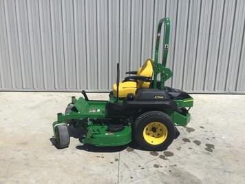Main image John Deere Z720E