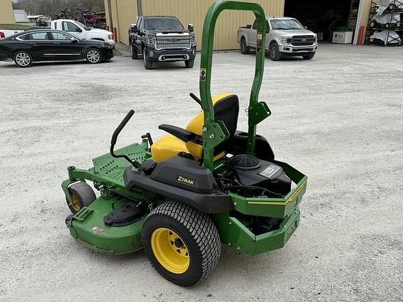 Image of John Deere Z720E equipment image 4