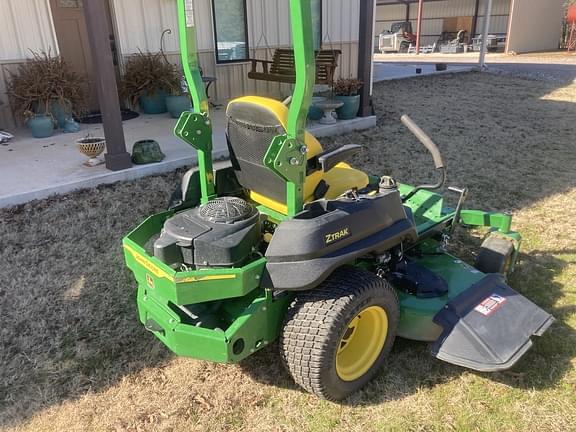 Image of John Deere Z720E equipment image 4