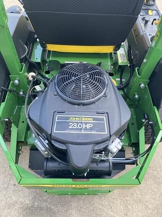 Image of John Deere Z720E equipment image 3