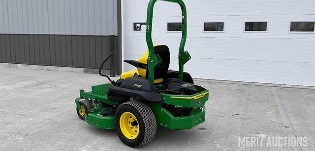 Image of John Deere Z720E equipment image 2