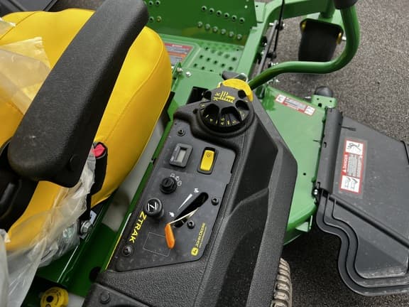 Image of John Deere Z730M equipment image 4