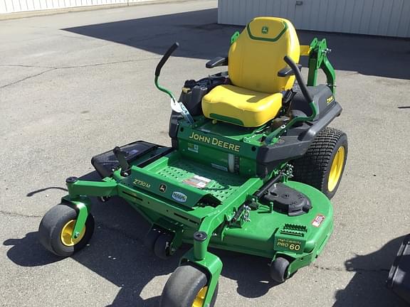 Image of John Deere Z730M equipment image 1