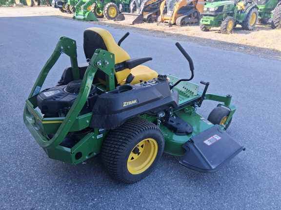 Image of John Deere Z735E equipment image 4