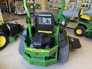 Main image John Deere Z735E 7