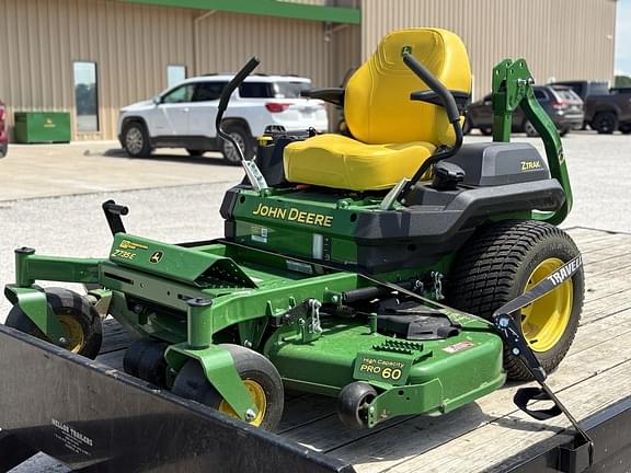 Image of John Deere Z735E equipment image 1
