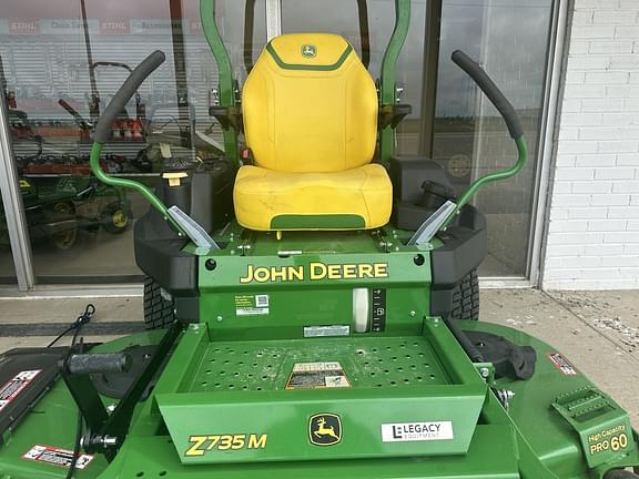 Image of John Deere Z735M equipment image 2