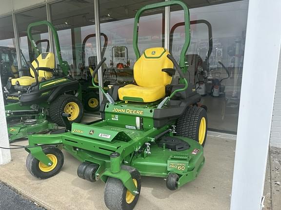 Image of John Deere Z735M Primary image