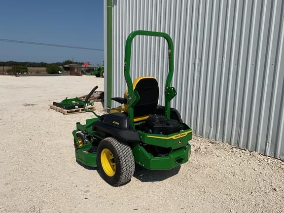Image of John Deere Z735M equipment image 2