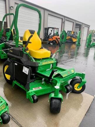 Image of John Deere Z735M equipment image 2