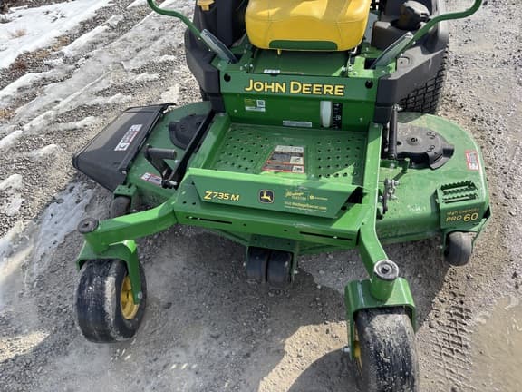 Image of John Deere Z735M equipment image 3