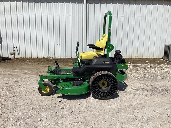 Image of John Deere Z740R equipment image 1