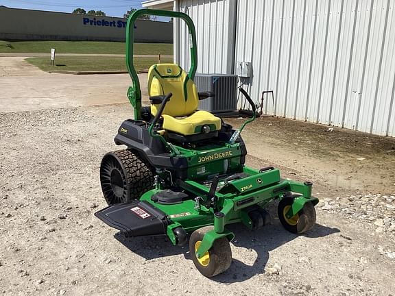 Image of John Deere Z740R equipment image 4