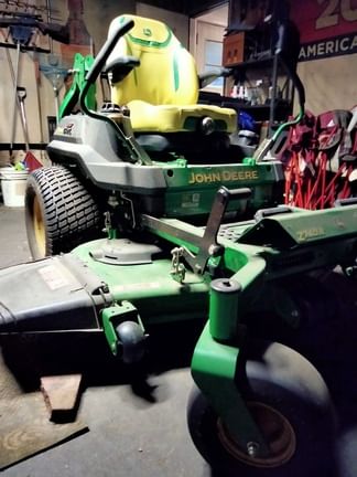 2023 John Deere Z740R Equipment Image0