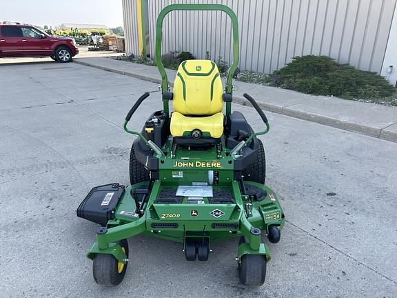 Image of John Deere Z740R equipment image 1