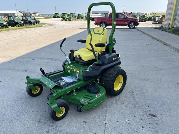 Image of John Deere Z740R equipment image 2