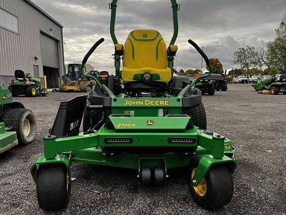 Image of John Deere Z740R equipment image 3