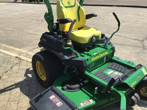 Image of John Deere Z740R equipment image 2
