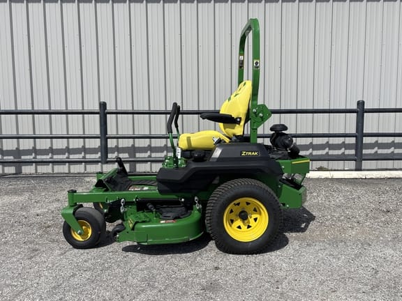 2023 John Deere Z740R Equipment Image0