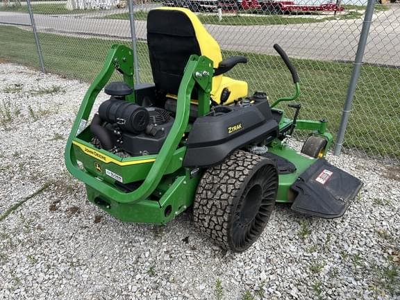 Image of John Deere Z740R equipment image 3