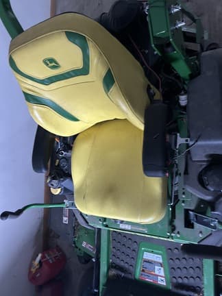 Image of John Deere Z740R equipment image 3