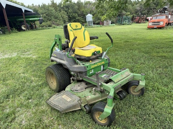 2023 John Deere Z740R Equipment Image0