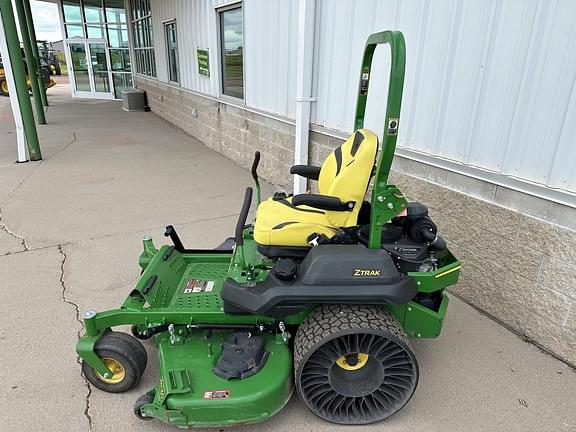 Image of John Deere Z740R equipment image 1