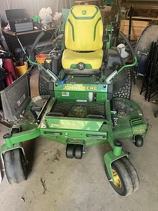 Image of John Deere Z740R equipment image 2