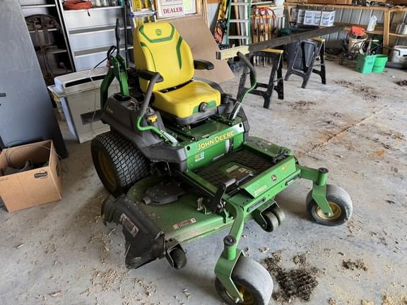 Image of John Deere Z760R equipment image 2