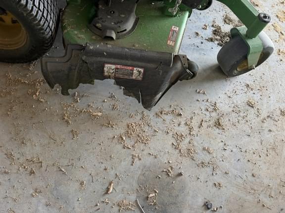 Image of John Deere Z760R equipment image 3