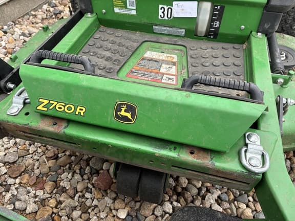 Image of John Deere Z760R equipment image 2