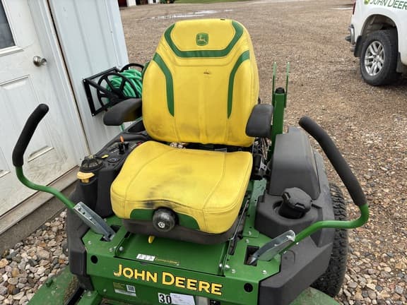 Image of John Deere Z760R equipment image 4