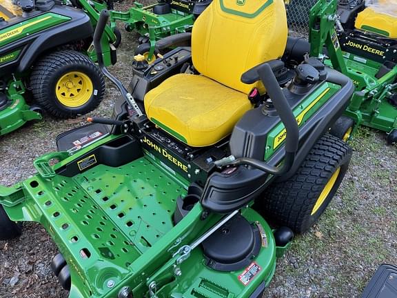 Image of John Deere Z915E Primary image