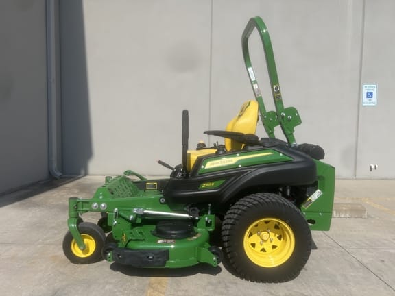 2023 John Deere Z915E Equipment Image0