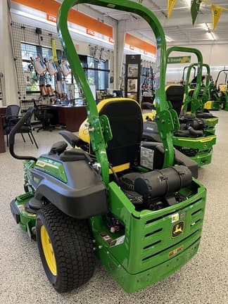 Image of John Deere Z915E equipment image 2