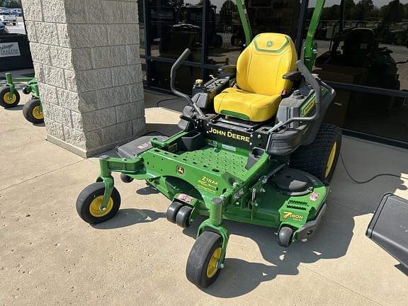 Image of John Deere Z915E Primary image