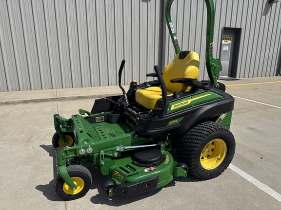 Image of John Deere Z915E equipment image 4