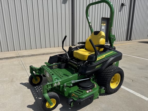 Image of John Deere Z915E equipment image 3