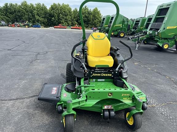 Image of John Deere Z915E equipment image 4