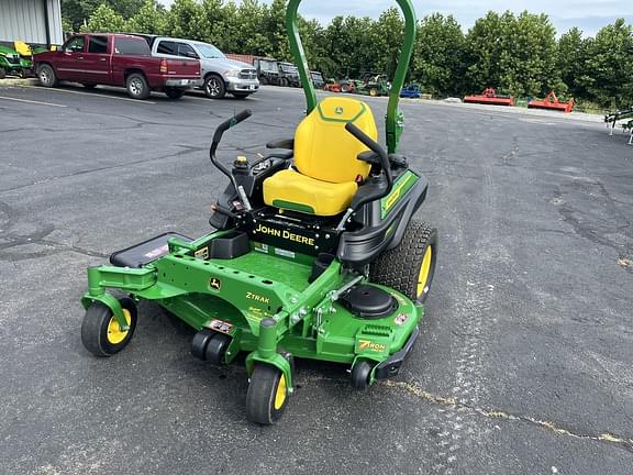 Image of John Deere Z915E equipment image 1